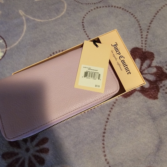 Juicy Couture Wallet - Picture 3 of 8
